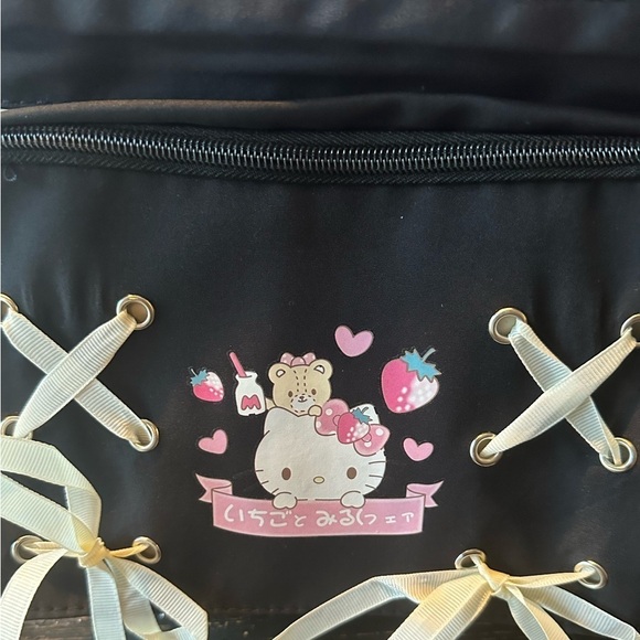 Hello Kitty Backpack - Picture 5 of 5